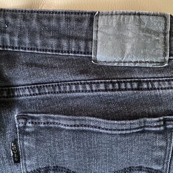 Levis 711 Skinny Size 27  Gray Black Used - Picture 4 of 5